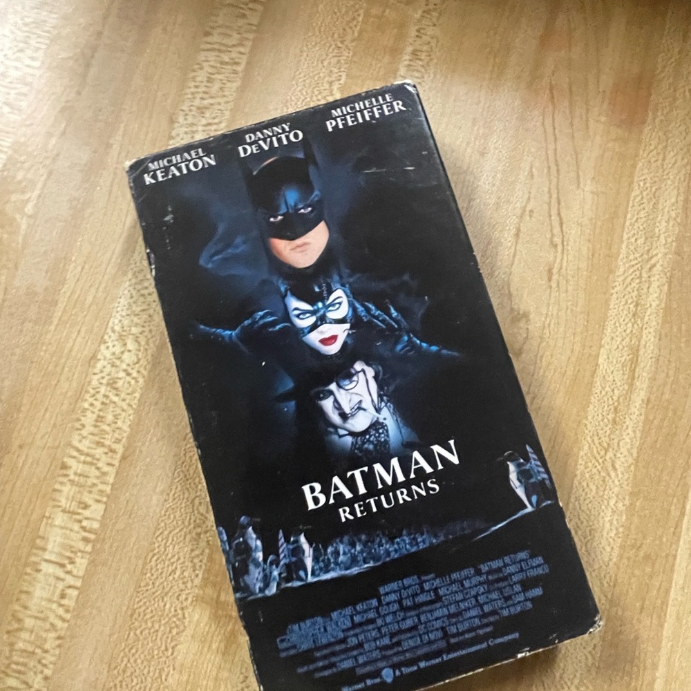 Batman Returns DVD - Black and Blue Cover
